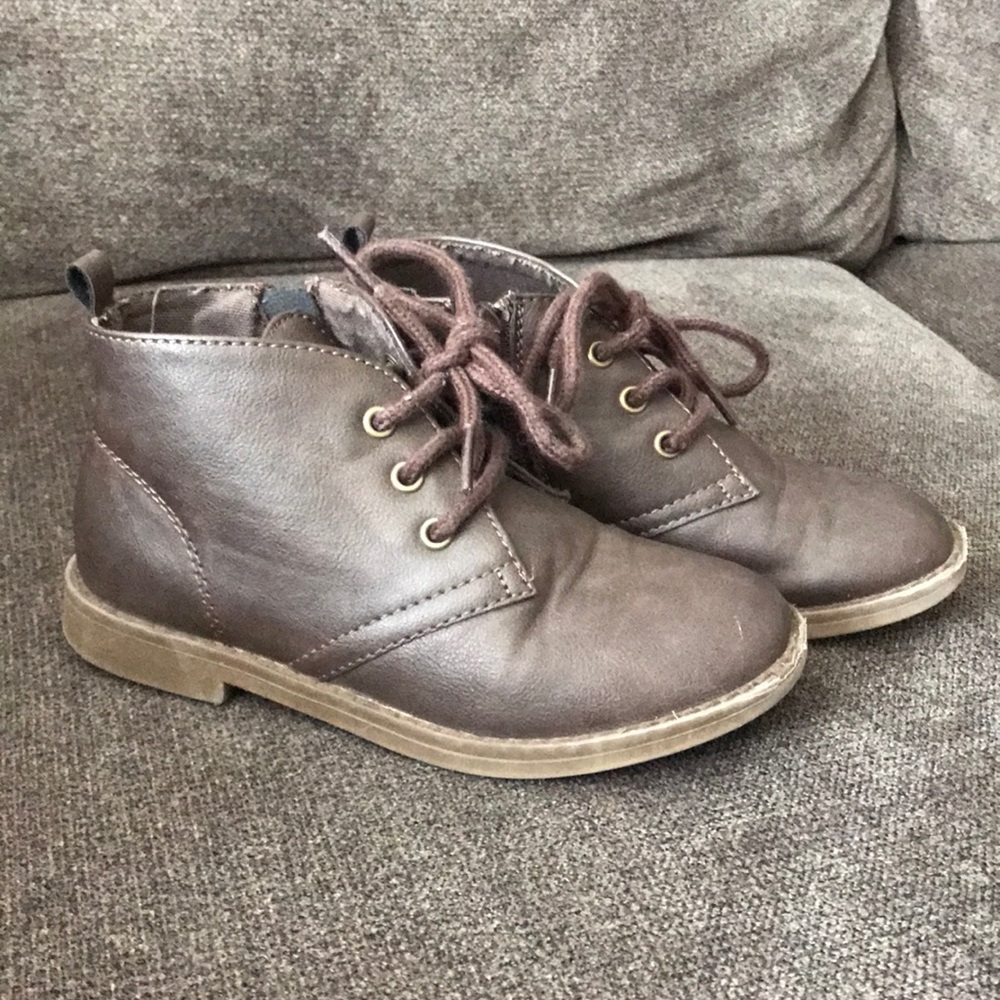 GAP Toddler Size 10 Brown Desert Boots....Cute!